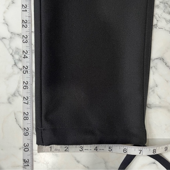 Banana Republic 100% Wool Black Cargo Pants Joggers High Waisted Cinched Ankles - Picture 9 of 12